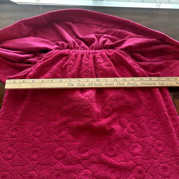 Trina Turk "Out of Office" off the shoulder Pink Dress, cover up size med. HTF - Picture 5 of 8